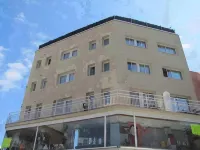 Hostal Athenas - Homestays