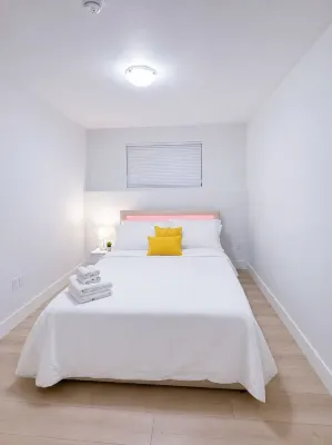 Stylish 3-Bedroom Full House Near Magnetic Hill