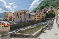 Family Nest on Lake Como - 3-Star