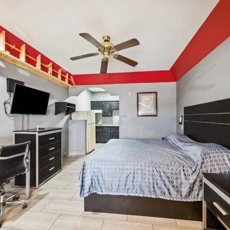 Value Inn and RV Park