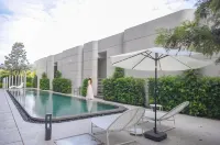 โรงแรม G9 - สระว่ายน้ำส่วนตัว