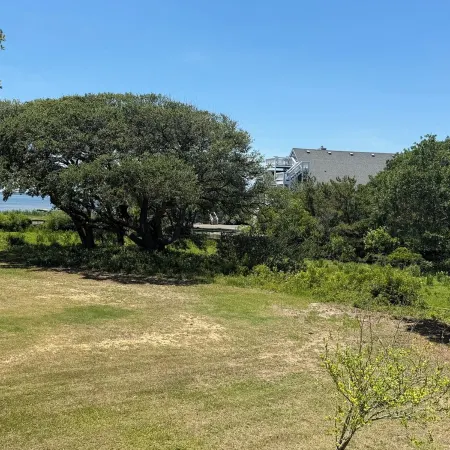 A coastal getaway in a private neighborhood in quaint Duck, NC