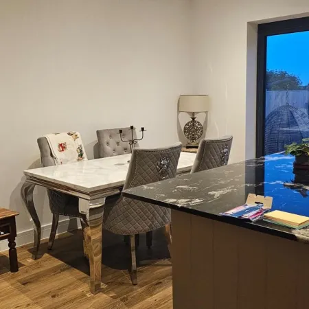 5 Bed Sleeps 7 New Build Detached Property