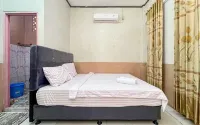 Homestay E Rahayu Anyer RedPartner - parking