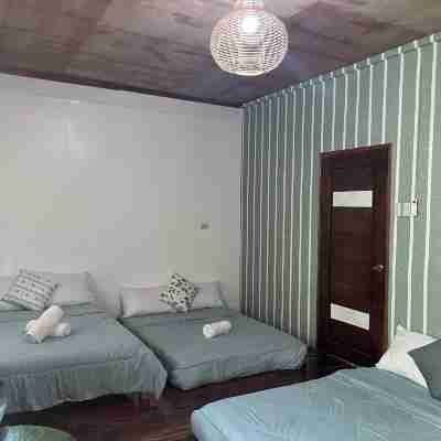 Siquijor Hilltop House Near Cambugahay Falls Rooms