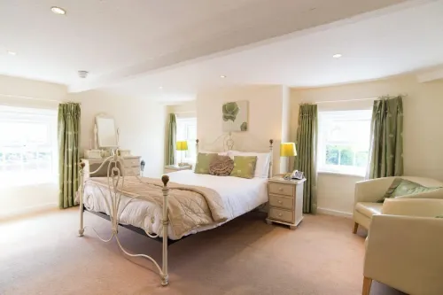 The Treebridge Hotel - breakfast