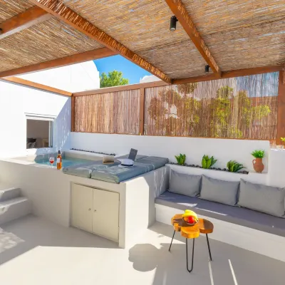 Tre Fiori - The Retreat Suites Hotels near Santorini Weddings by Dana Villas
