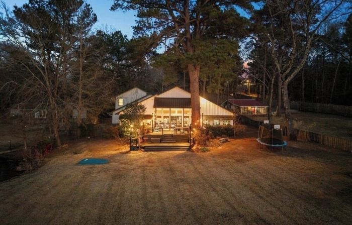 迷人的格萊德沃特配有空調和WiFi的寬敞五卧室度假屋