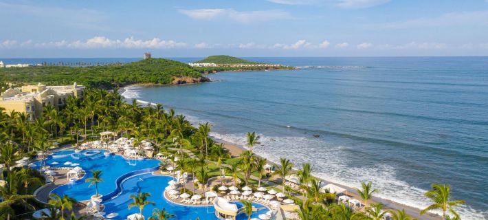 Pueblo Bonito Emerald Bay Resort & Spa Hotele w: Mazatlan