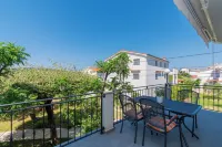 Apartments Mladenka 2 - Homestays