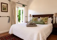 A Tapestry Garden Guest House - Pet friendly