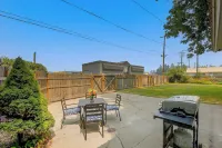 Walk to Dtwn Sandpoint! Family Gem w/ Patio & Yard - Wifi