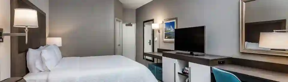 Hampton Inn Milwaukee-Airport