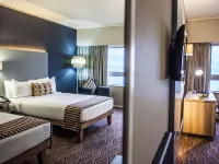 Garden Court Marine Parade Hotels near Funworld