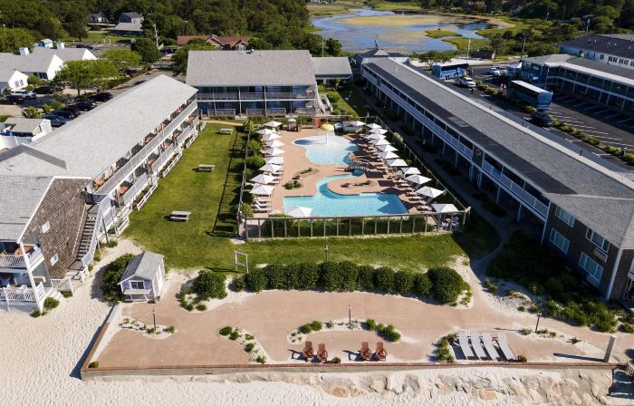 Riviera Beach Resort