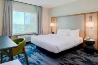 Fairfield Inn & Suites Columbus, IN - Pools