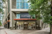 Courtyard Charlotte City Center - bar