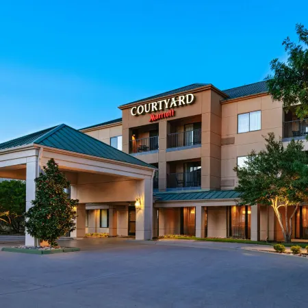 Courtyard Dallas Plano in Legacy Park
