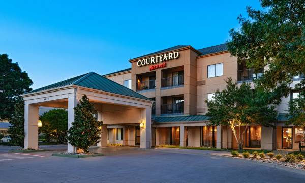 Courtyard Dallas Plano in Legacy Park