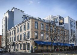DoubleTree by Hilton Belfast City Ten Square