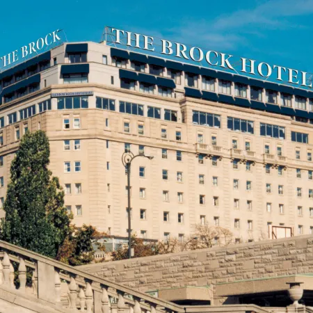 THE BROCK NIAGARA FALLS FALLSVIEW, TAPESTRY BY HILTON
