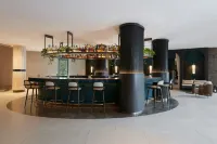 Mondrian South Beach - 5-Star