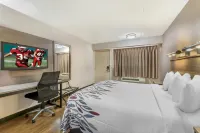 Red Roof Inn Erie - I-90 - Motels