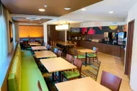 Fairfield Inn & Suites Denver Tech Center/South - breakfast