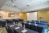 Hampton Inn & Suites by Hilton Glenarden Washington DC - 2-Star