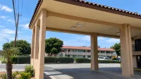 Days Inn by Wyndham Kingman East - Cho phép mang theo thú cưng