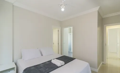 3 Bedroom Apartment 130m from the Beach Mmp0601 - 2-Star