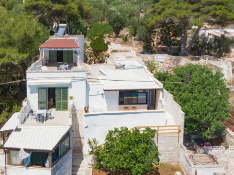 Villetta Paradiso 卡斯特羅酒店