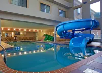 Holiday Inn Express & Suites LONGMONT - BOULDER AREA by IHG - familiares