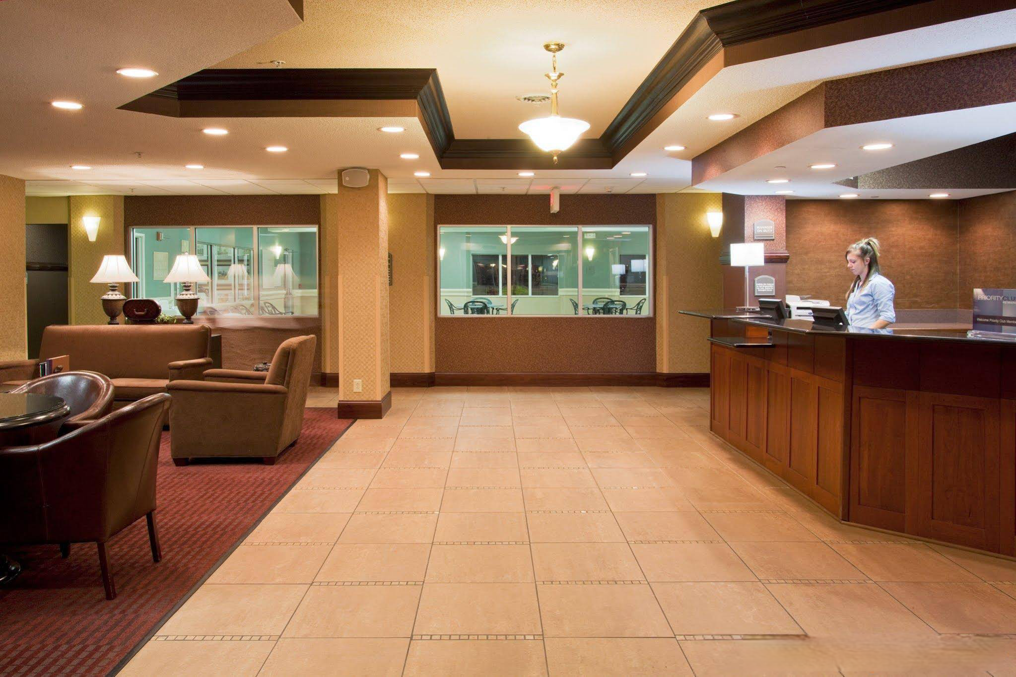 Holiday Inn Express Fort Wayne - East - New Haven, an Ihg Hotel