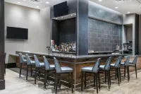 Embassy Suites College Station - Barer