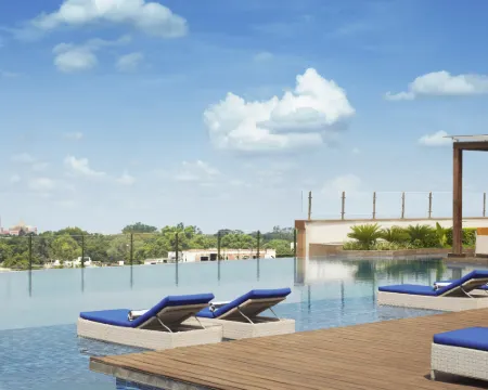Taj Hotel & Convention Centre, Agra Hotels in Agra