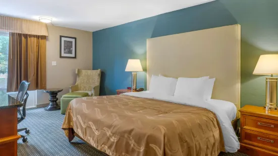 Quality Inn & Suites Apex-Holly Springs