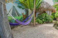Casa Del Maya Bed & Breakfast - Homestays
