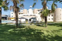 Brit Hotel Angers Parc Expo - l'Acropole Hotels in Briollay