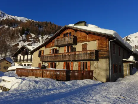 Chalet le Tour Hotels in der Nähe von Col de Balme Ski Lift