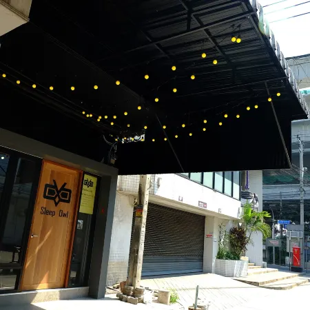 Sleep Owl Hostel Отели рядом с Аэропорт Дон-Муанг