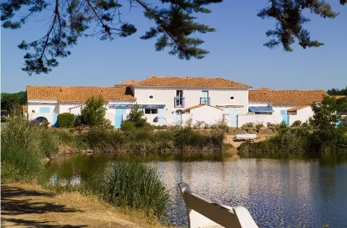 Madame Vacances les Maisons du Lac Hotels in Beauvoir-sur-Mer