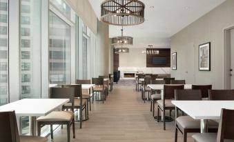 Homewood Suites by Hilton Chicago Downtown South Loop