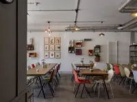 كروجير باي أندردوج هوتلز Hotels near بيلشتات