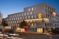 Super 8 by Wyndham Augsburg Hotels near Stadtbücherei Bobingen