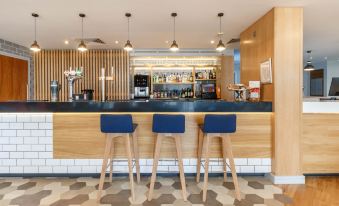 Holiday Inn Express Birmingham - Walsall - Housity