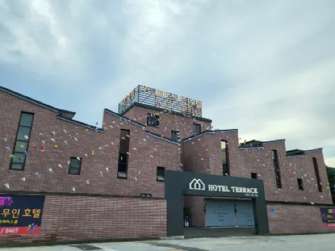 Yesan Deoksan Terrace Motel โรงแรมใน