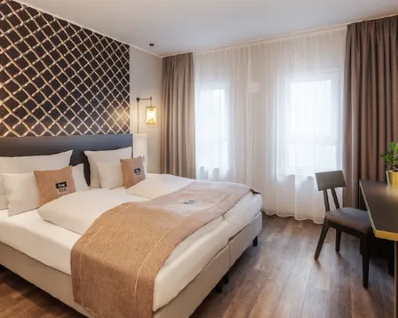 Holiday Inn - the niu, MESH STUTTGART MESSE by IHG Hotels in Stuttgart