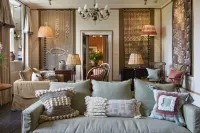 Grove of Narberth Hotels in Килгетти