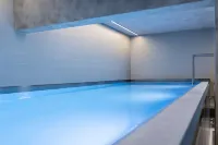 NH Collection Prague - Pools